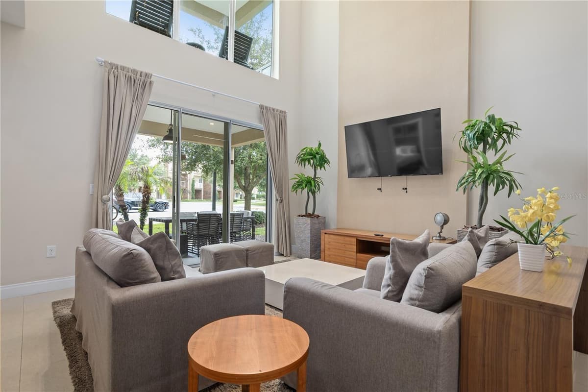 7628 RECIFE DRIVE — photo 15 of 67