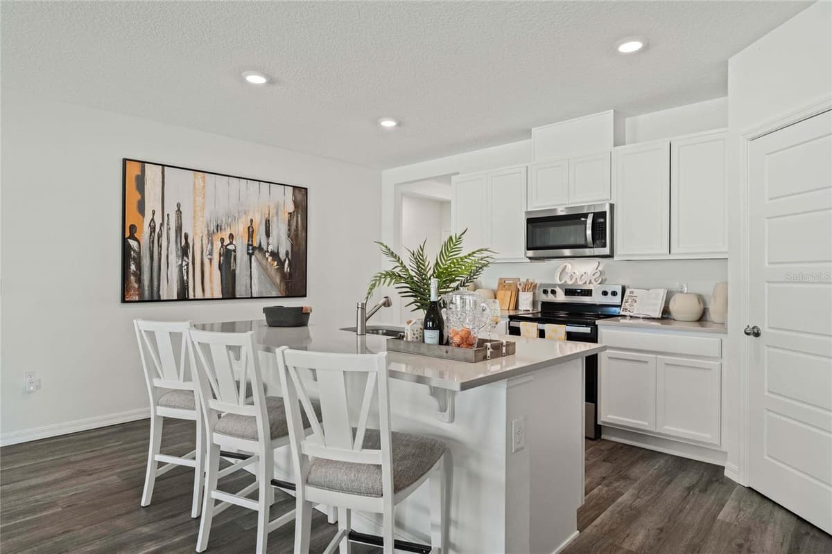 2759 ADELINE AVENUE — photo 6 of 38