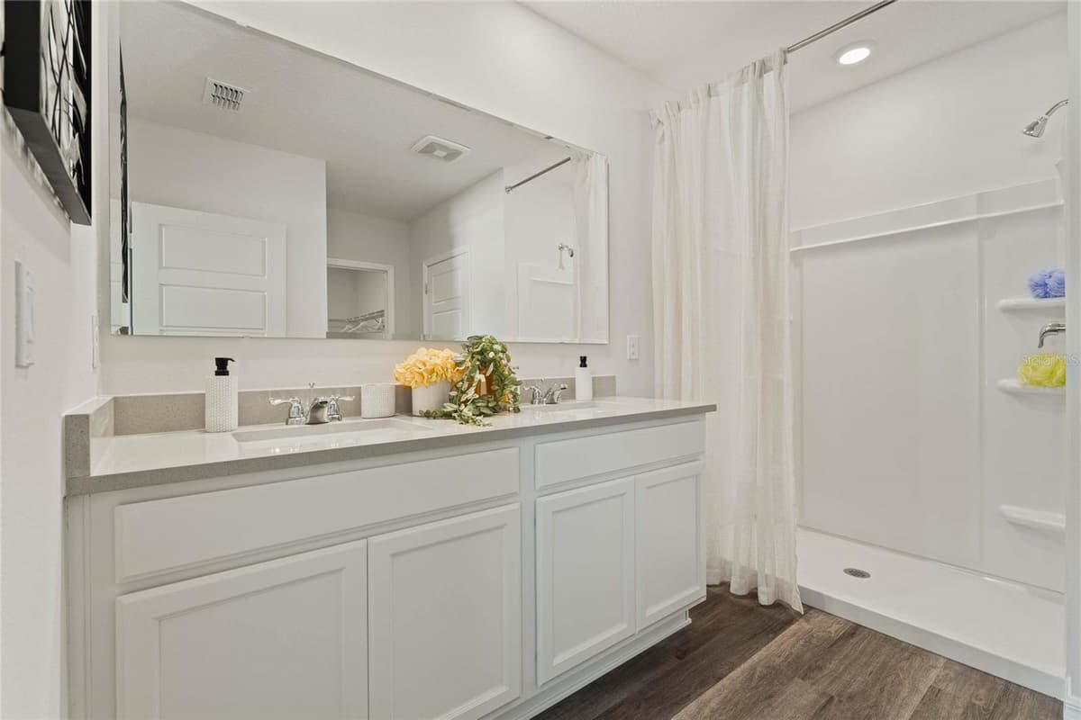 2759 ADELINE AVENUE — photo 36 of 38