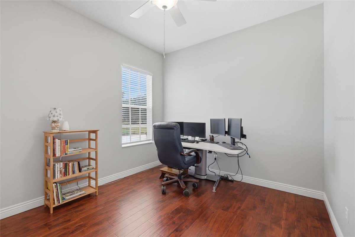 23327 RED ROBIN PLACE — photo 34 of 72