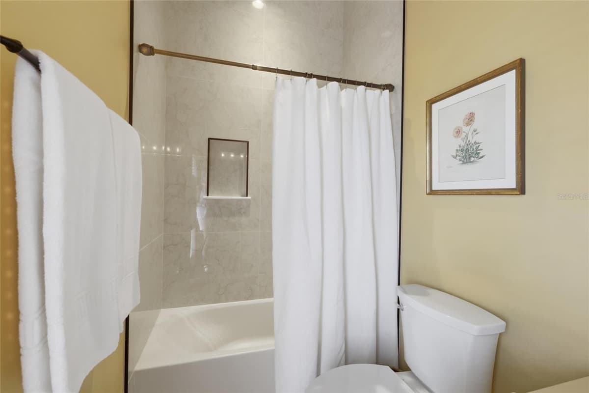23327 RED ROBIN PLACE — photo 33 of 72