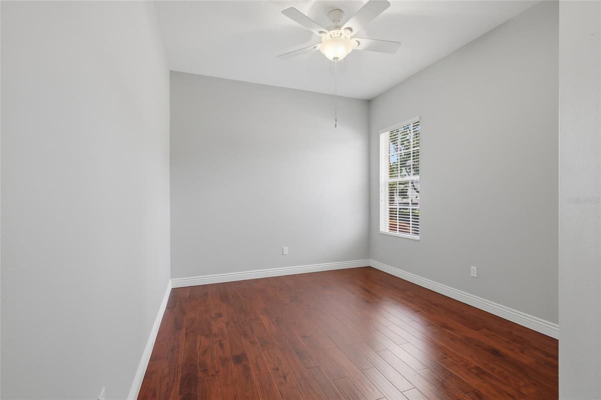 23327 RED ROBIN PLACE — photo 36 of 72