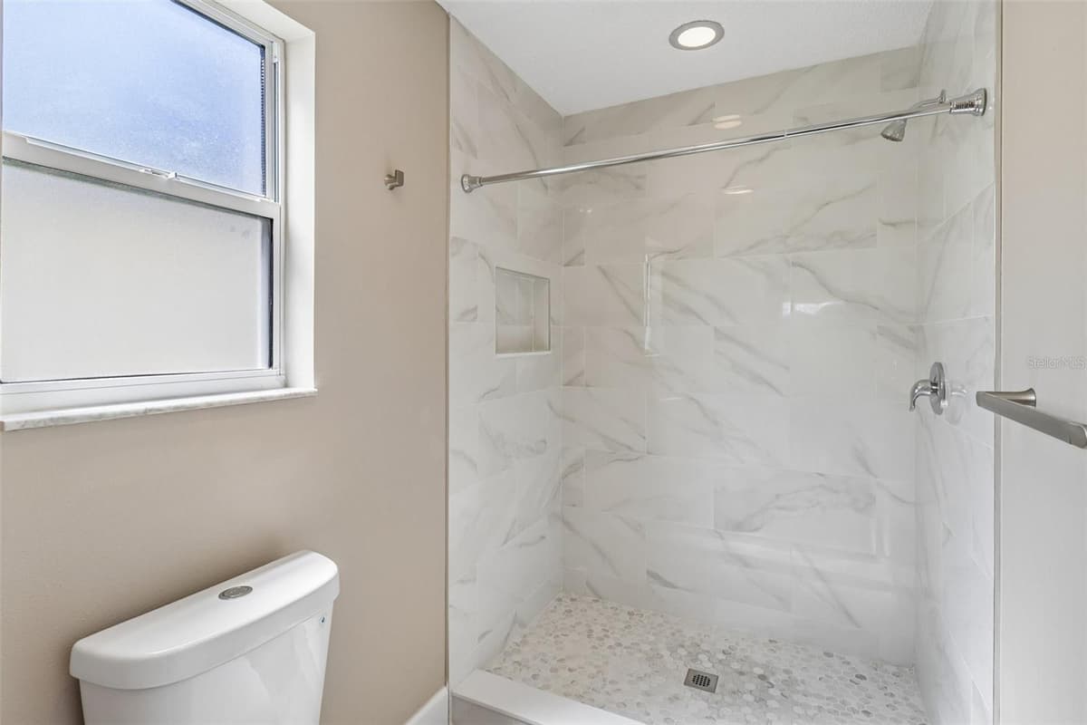 2609 PRIVADA DRIVE — photo 21 of 30