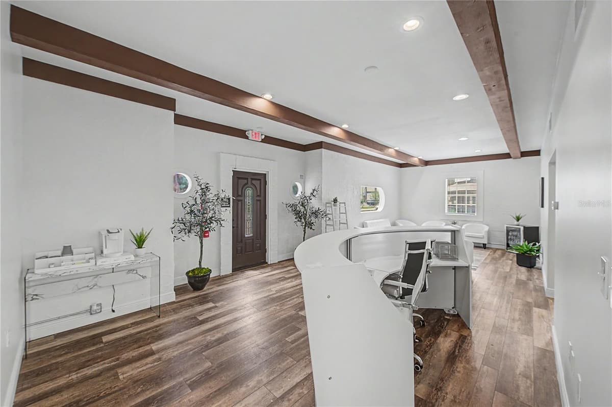 815 HOWARD AVENUE — photo 40 of 55