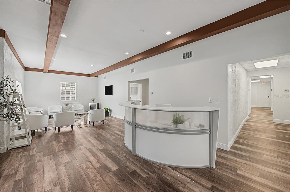 815 HOWARD AVENUE — photo 12 of 55