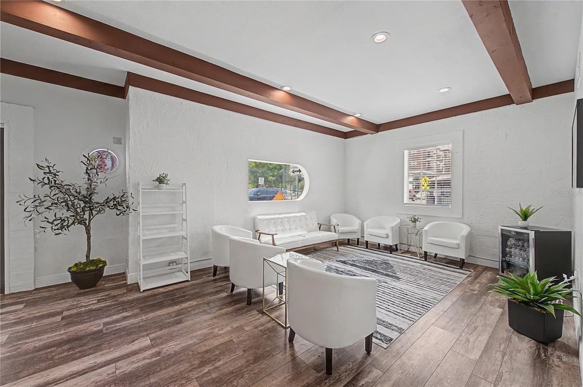 815 HOWARD AVENUE — photo 13 of 55