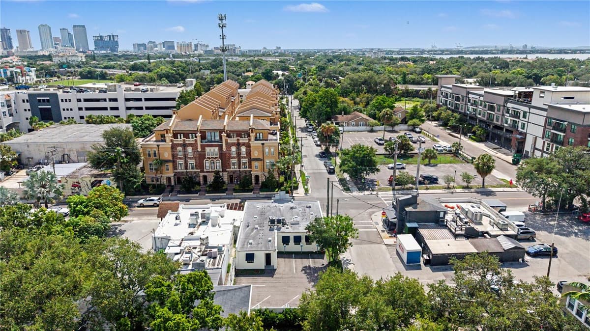 815 HOWARD AVENUE — photo 47 of 55
