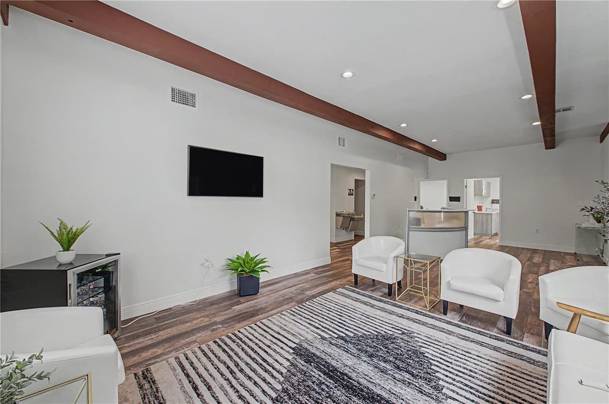 815 HOWARD AVENUE — photo 27 of 55