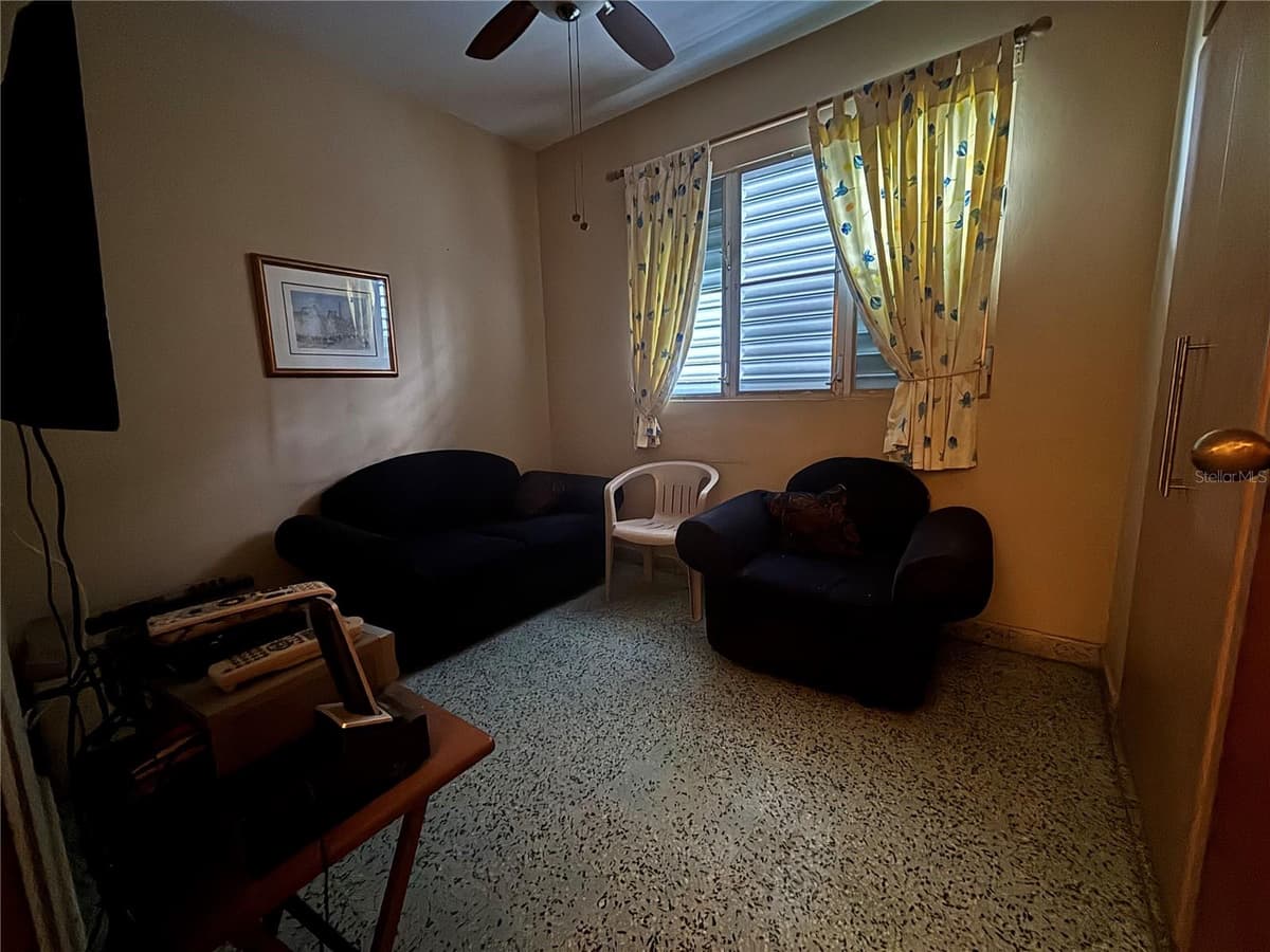 PR 493 BO. CARRIZALES — photo 17 of 34