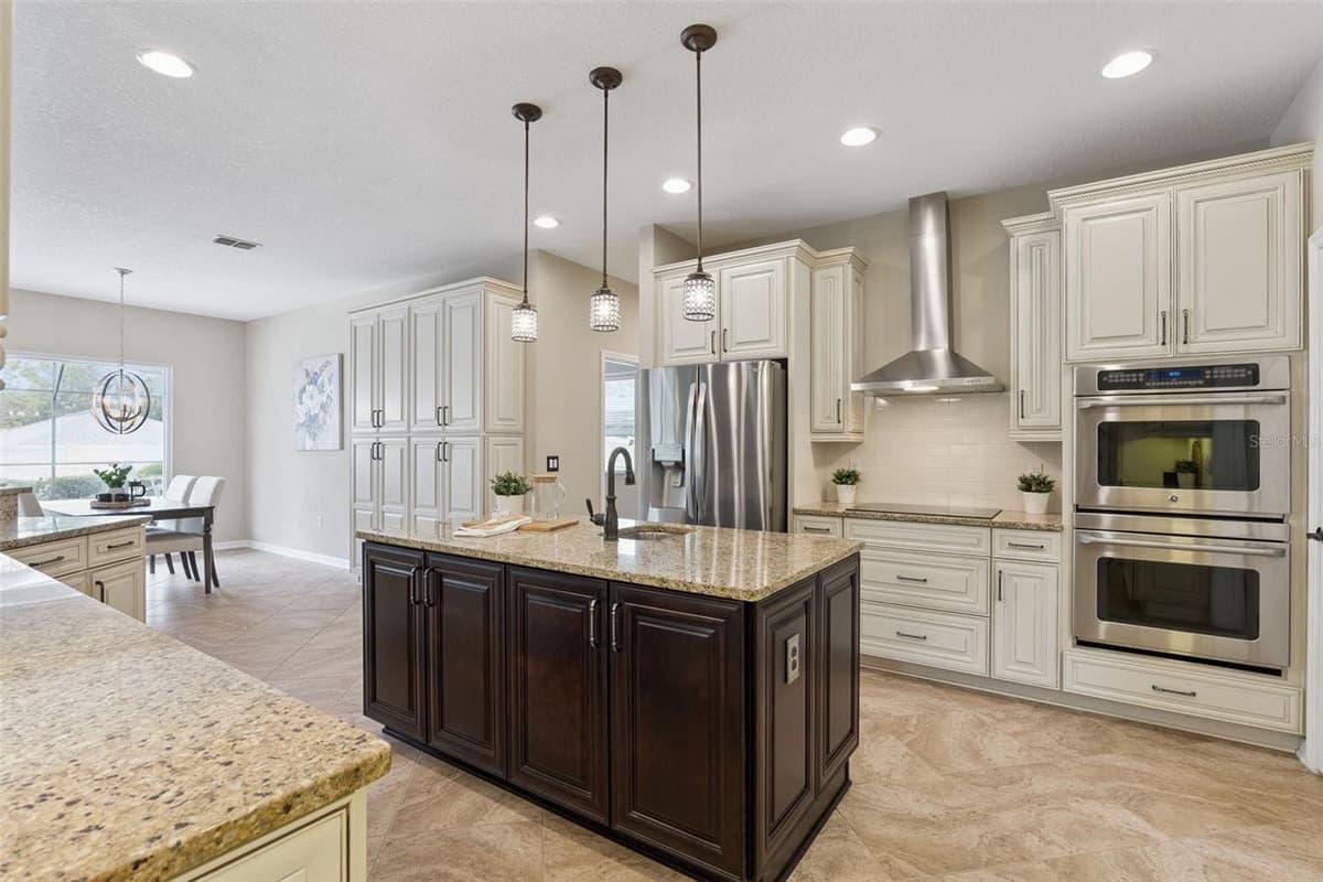 2226 PARKSIDE MEADOW DRIVE — photo 12 of 58