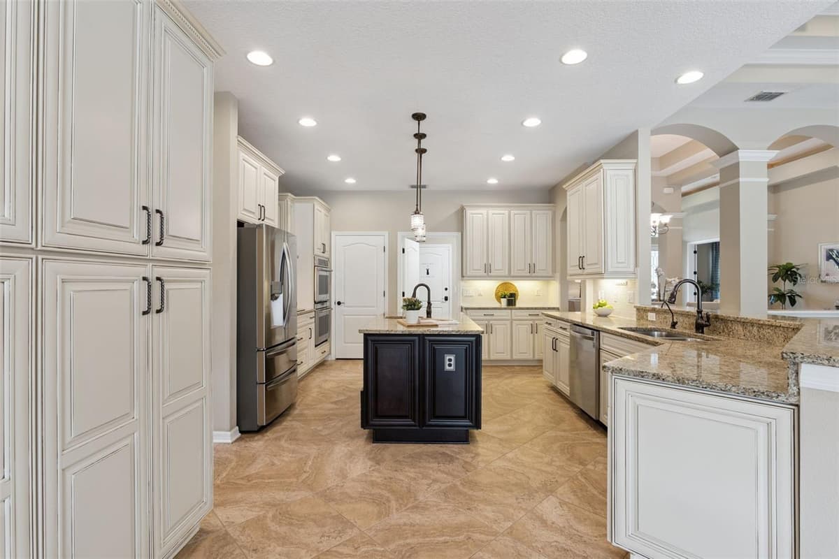 2226 PARKSIDE MEADOW DRIVE — photo 14 of 58