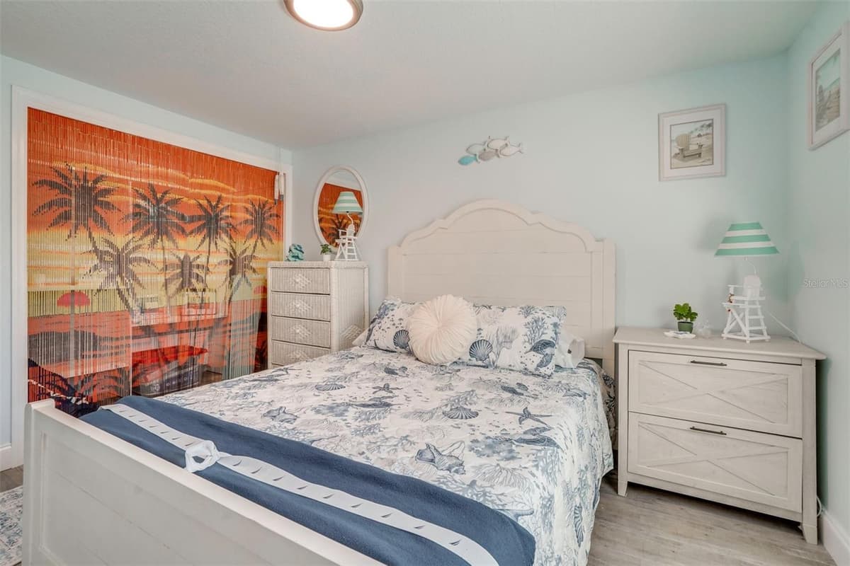 2741 PARMA STREET — photo 10 of 51