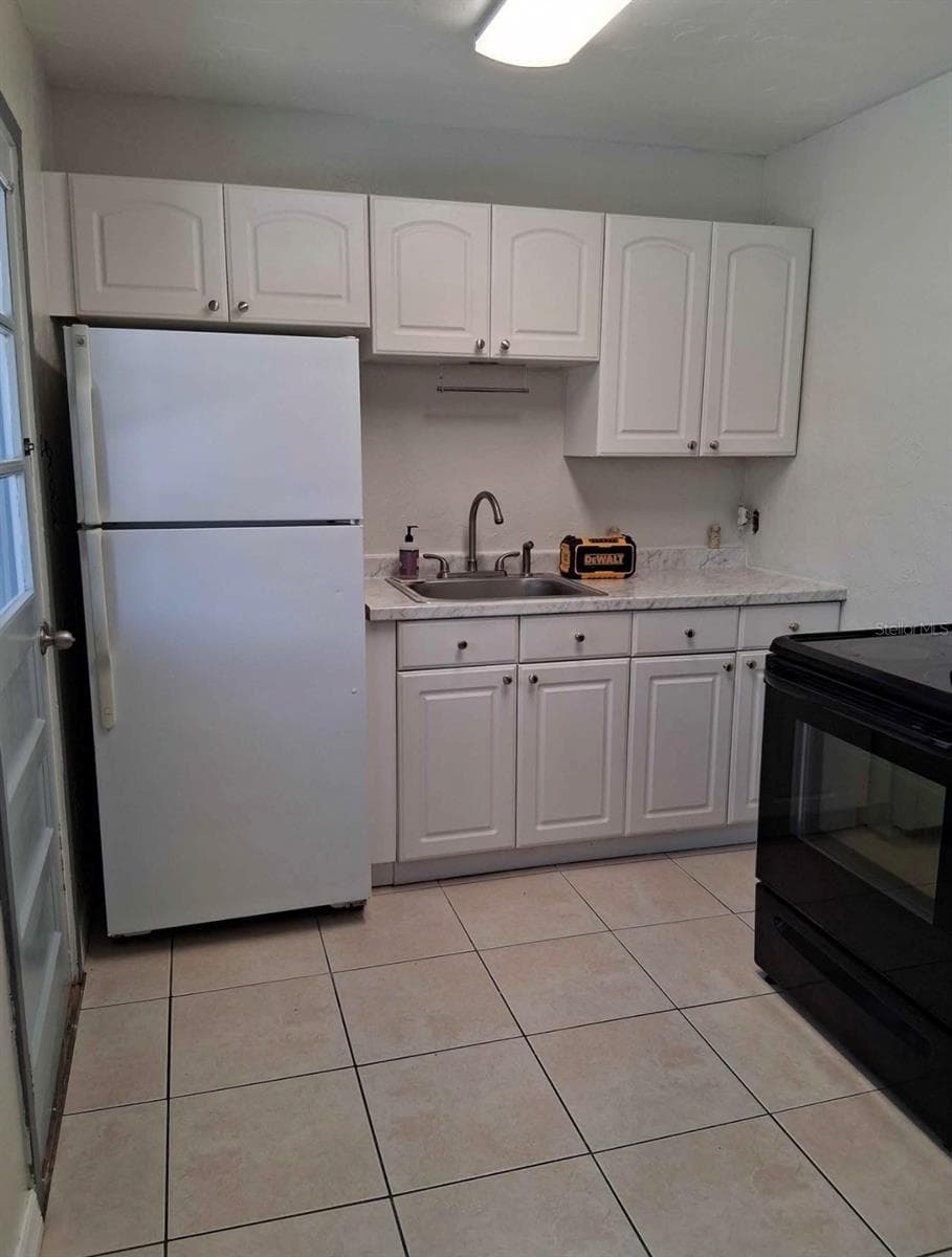 2741 PARMA STREET — photo 45 of 51