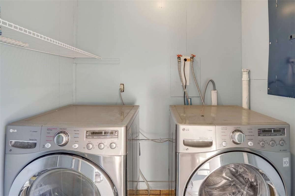 2741 PARMA STREET — photo 23 of 51