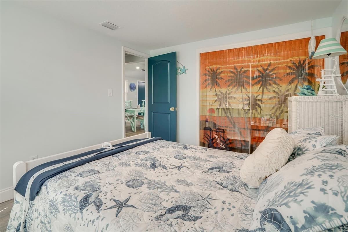 2741 PARMA STREET — photo 11 of 51