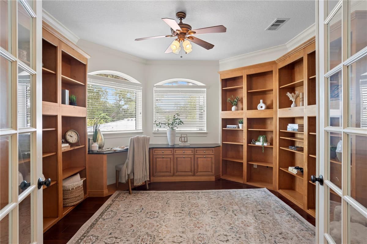 3911 DALE AVENUE — photo 37 of 65