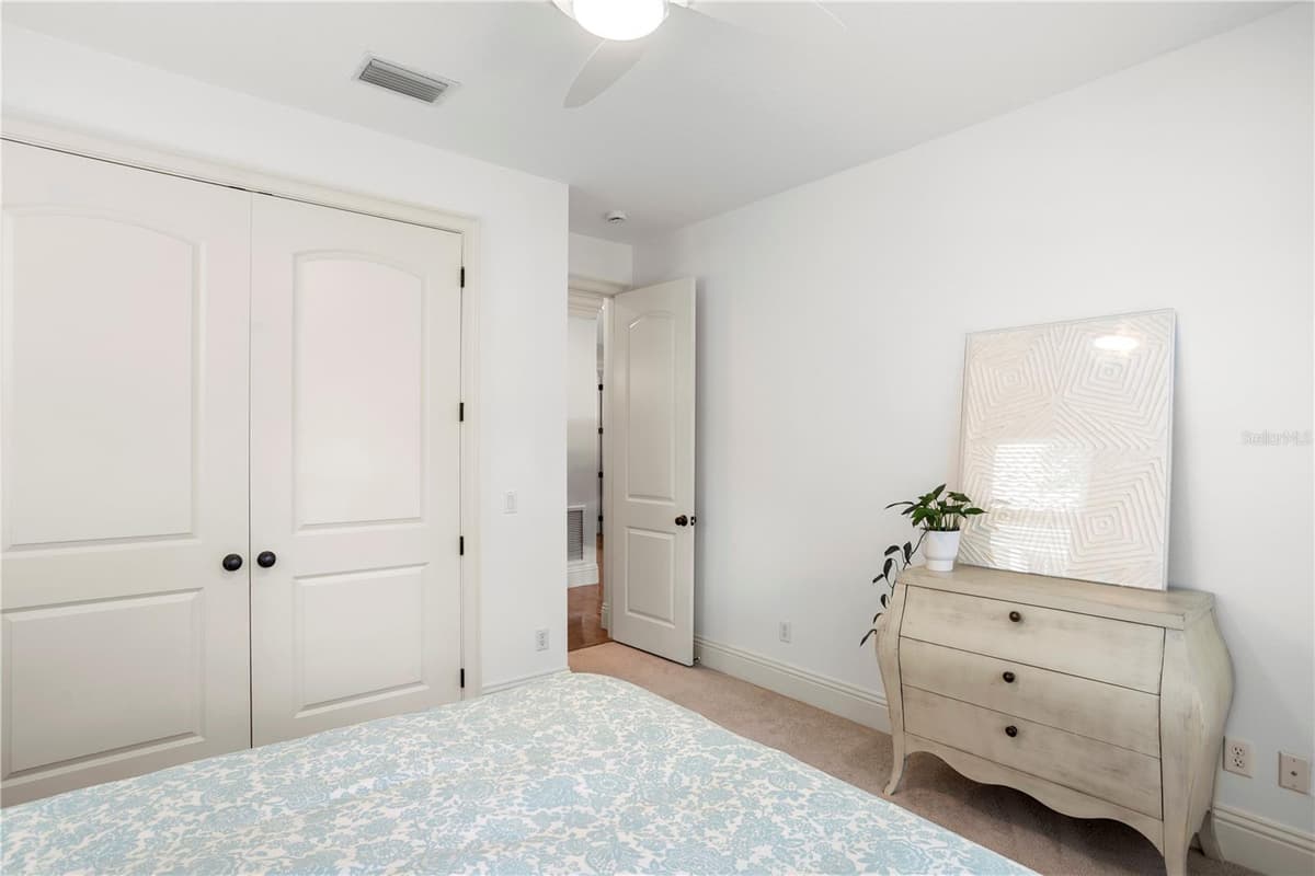 3911 DALE AVENUE — photo 50 of 65