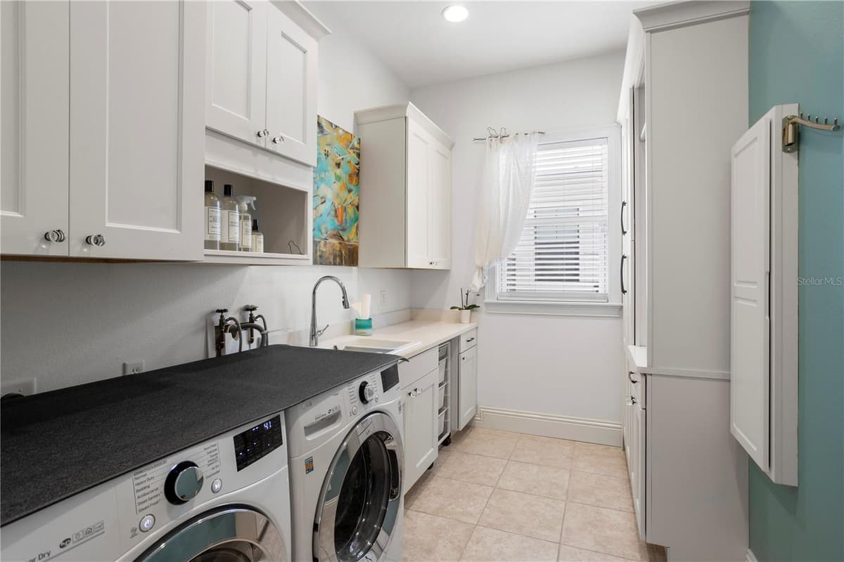 3911 DALE AVENUE — photo 34 of 65
