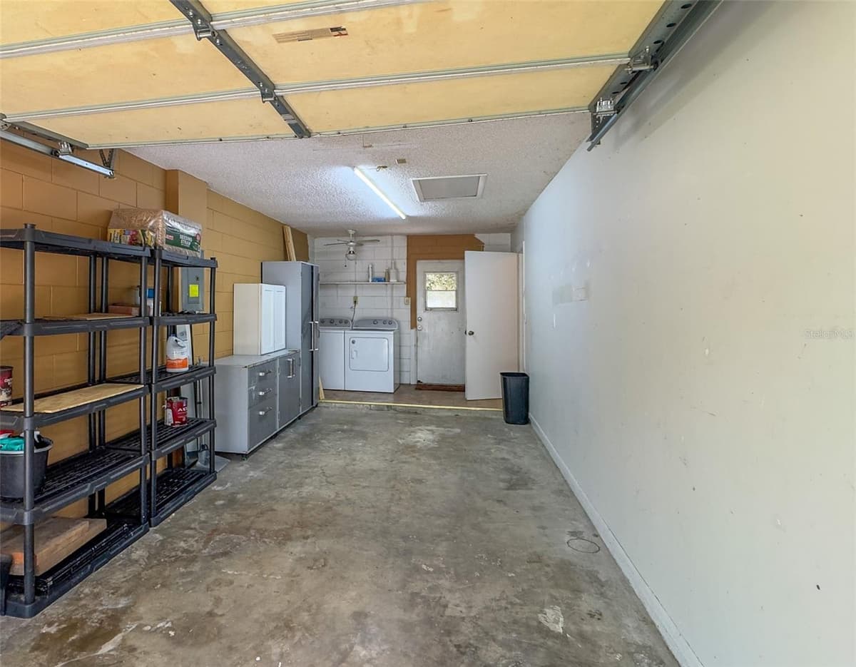 1049 BIRCH BOULEVARD — photo 30 of 30
