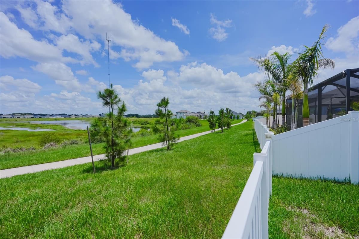 12648 BERGSTROM BAY DRIVE — photo 41 of 48