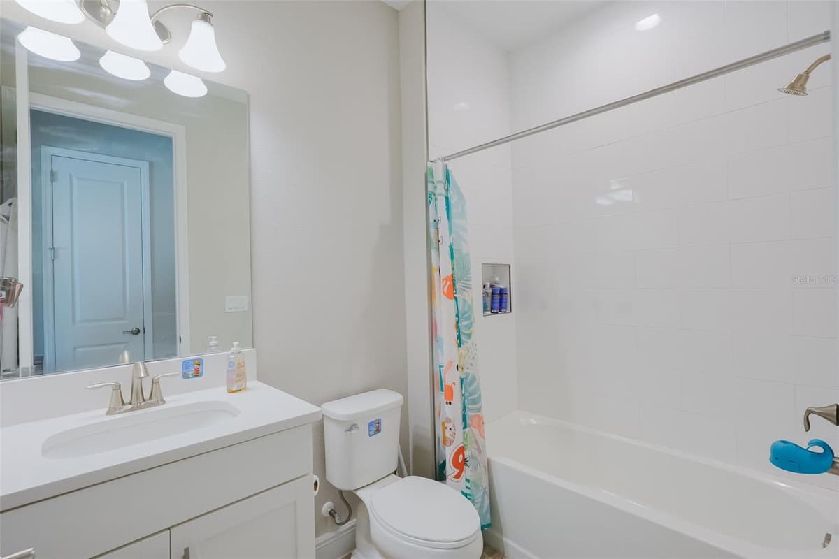 12648 BERGSTROM BAY DRIVE — photo 24 of 48