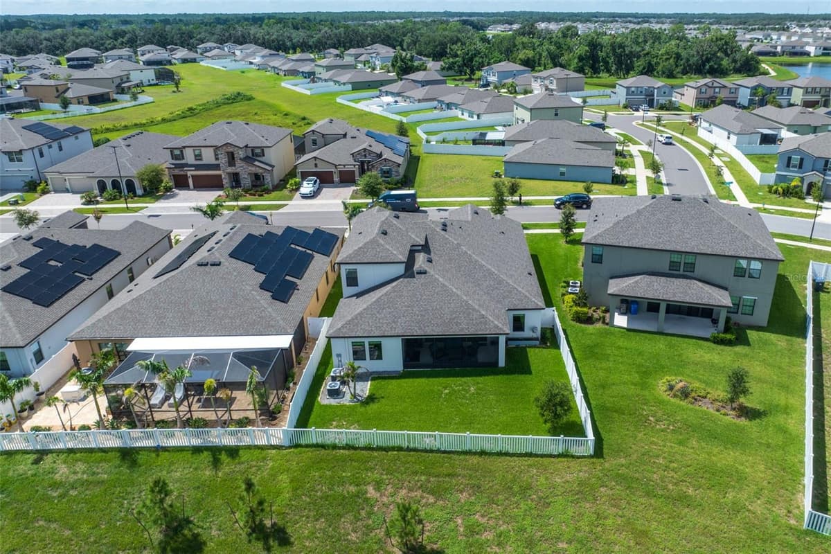 12648 BERGSTROM BAY DRIVE — photo 44 of 48