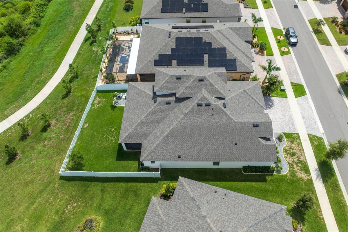 12648 BERGSTROM BAY DRIVE — photo 43 of 48