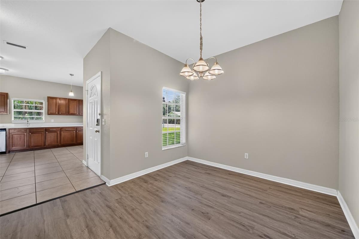 300 WOODLAND STREET — photo 9 of 34