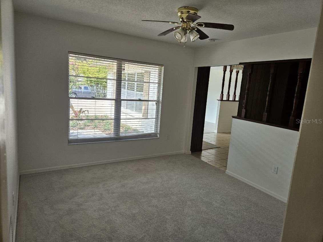 120 LARKWOOD DRIVE — photo 21 of 34