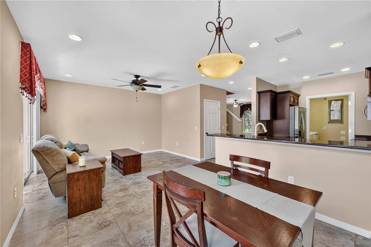 5653 WHITEHEAD STREET — photo 13 of 51