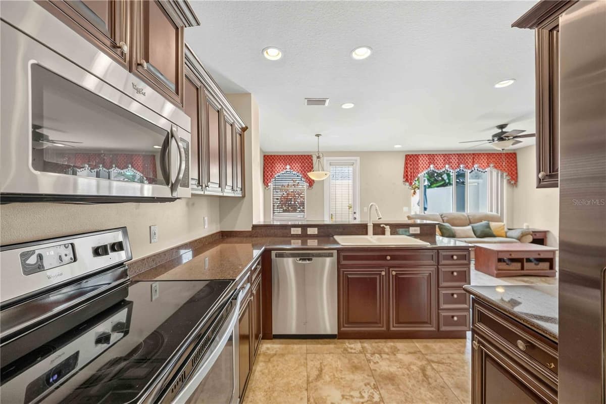 5653 WHITEHEAD STREET — photo 19 of 51