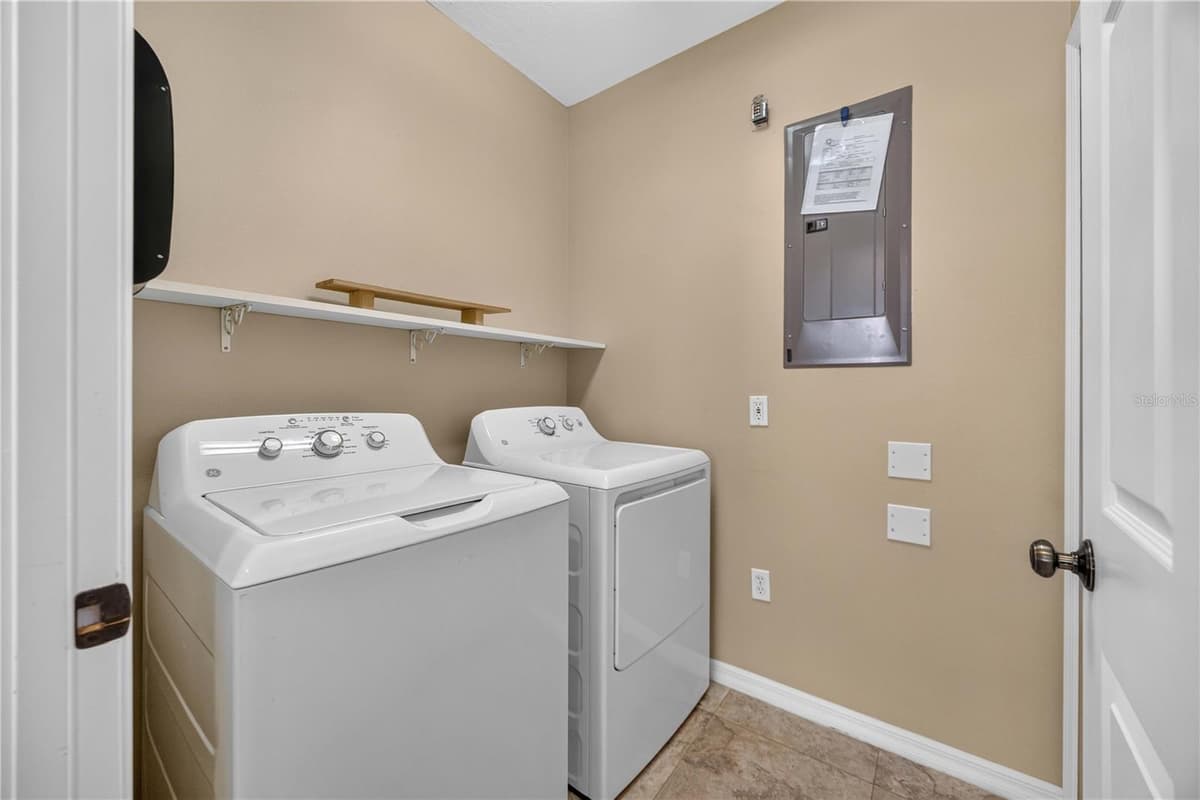 5653 WHITEHEAD STREET — photo 20 of 51