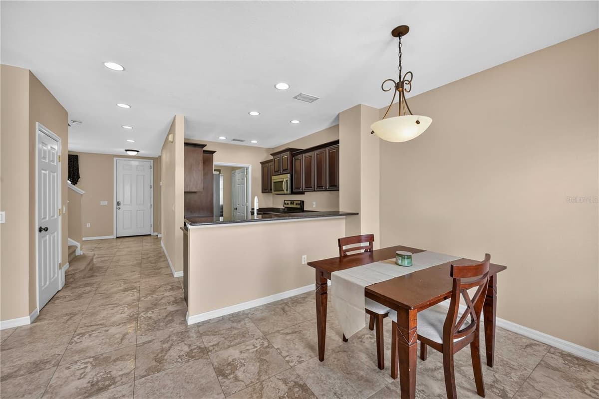 5653 WHITEHEAD STREET — photo 12 of 51