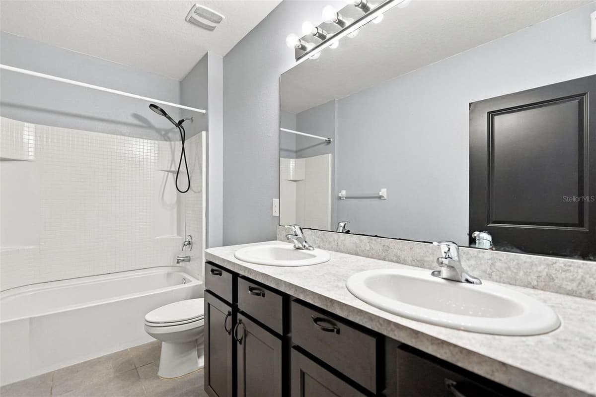 6647 SEAWAY DRIVE — photo 28 of 44
