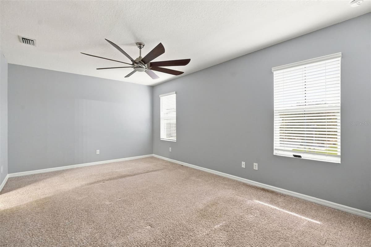 6647 SEAWAY DRIVE — photo 15 of 44