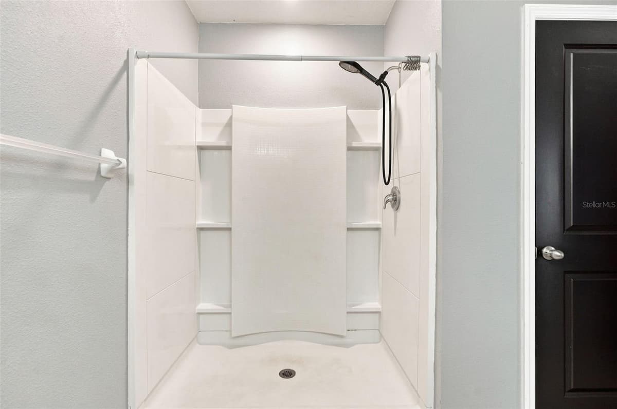 6647 SEAWAY DRIVE — photo 19 of 44