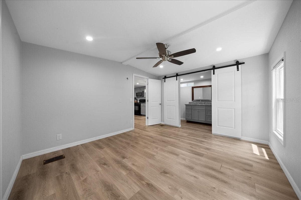 10717 129TH STREET — photo 14 of 51
