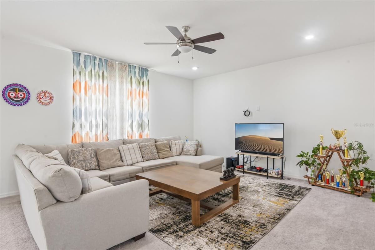 9963 SUNRISE VIEW COURT — photo 6 of 56