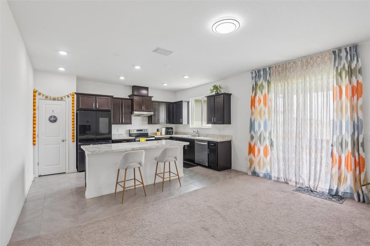 9963 SUNRISE VIEW COURT — photo 10 of 56