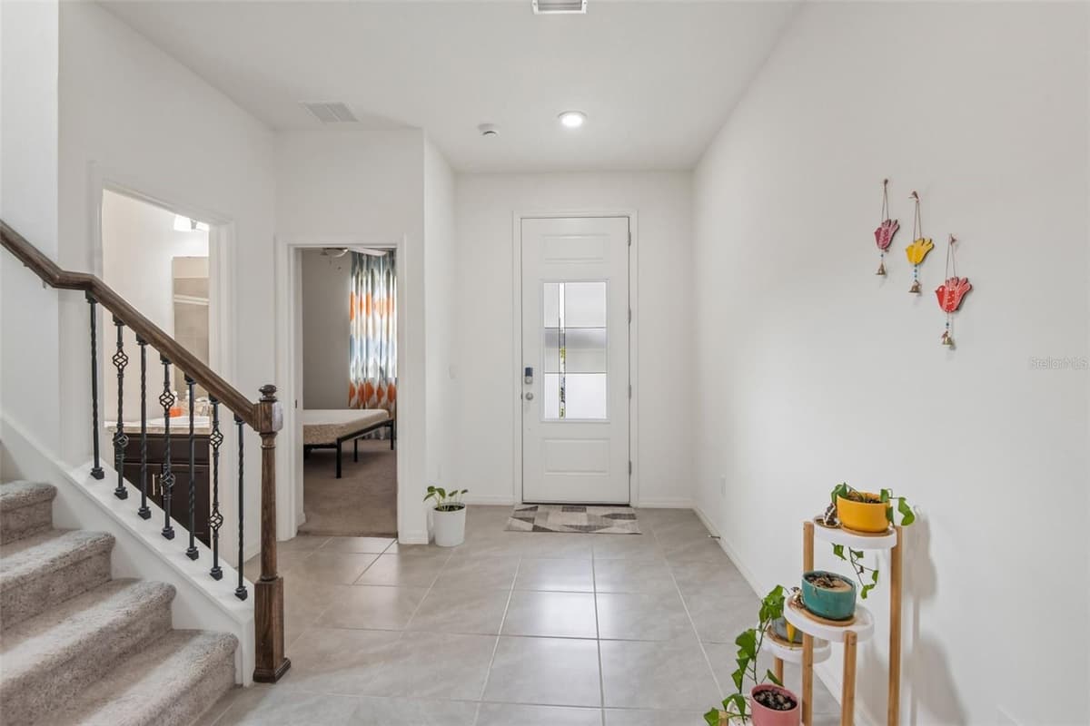 9963 SUNRISE VIEW COURT — photo 4 of 56