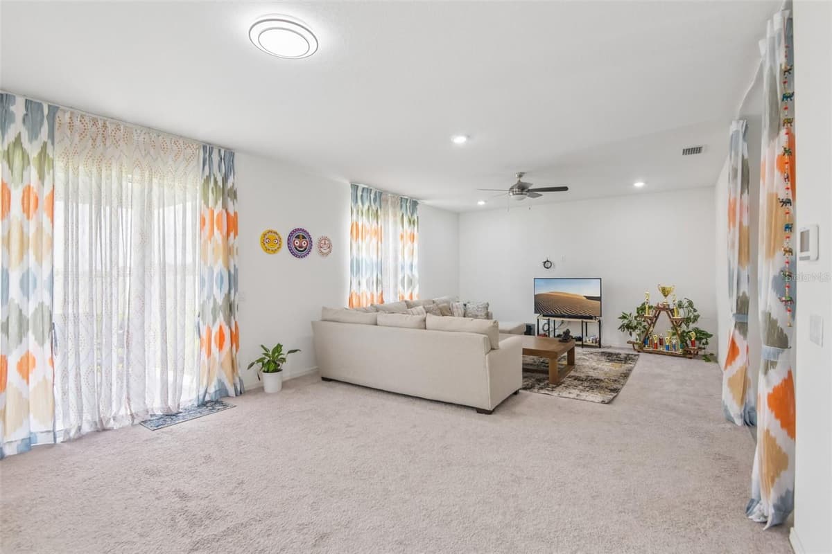 9963 SUNRISE VIEW COURT — photo 8 of 56