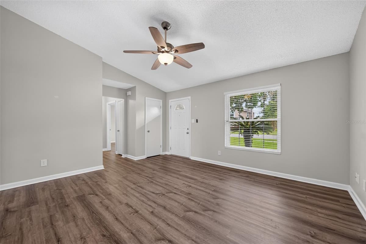 854 JERICO DRIVE — photo 11 of 30