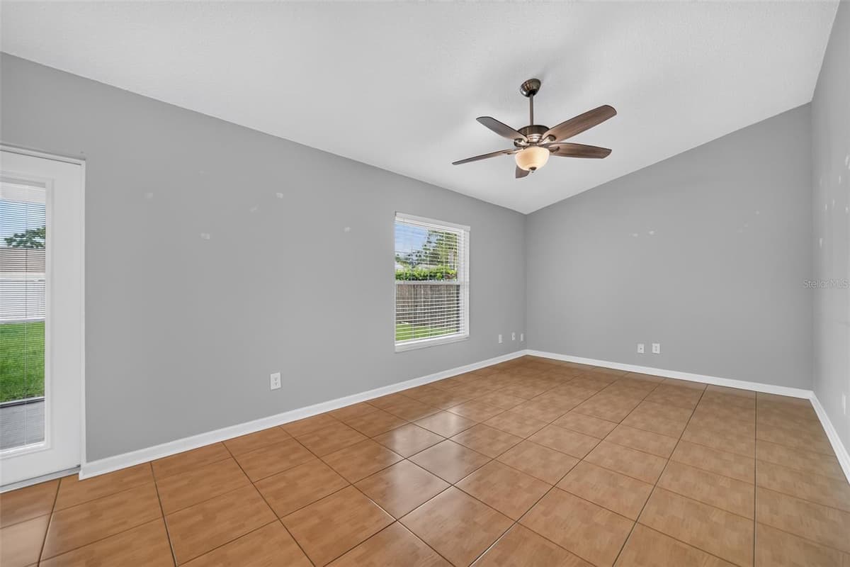 854 JERICO DRIVE — photo 18 of 30