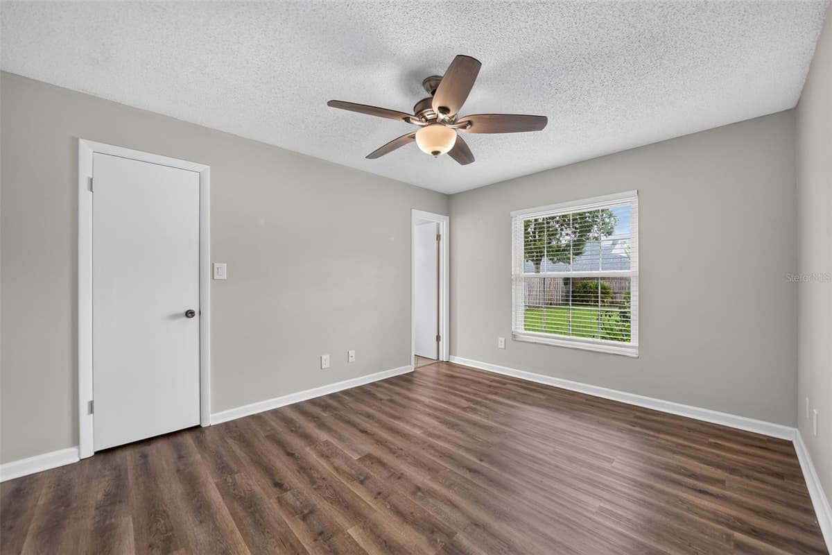 854 JERICO DRIVE — photo 25 of 30