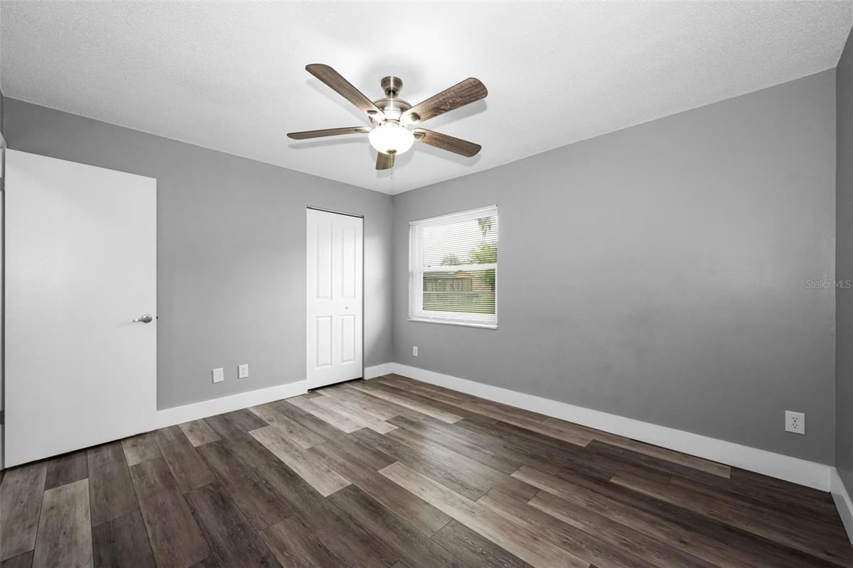 31199 LANCEWOOD DRIVE — photo 23 of 36