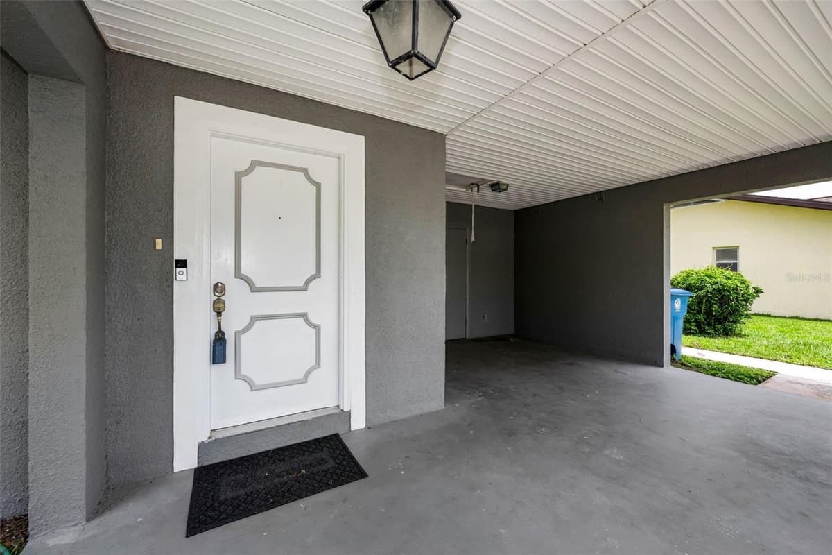 31199 LANCEWOOD DRIVE — photo 7 of 36
