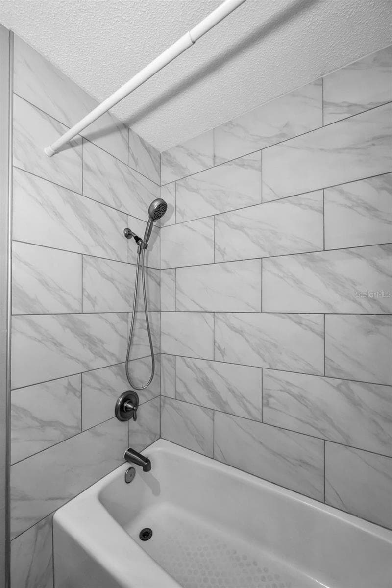 31199 LANCEWOOD DRIVE — photo 25 of 36