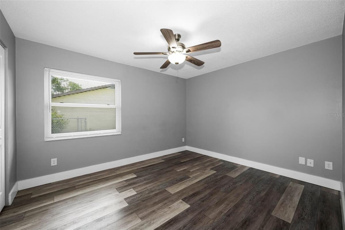 31199 LANCEWOOD DRIVE — photo 22 of 36