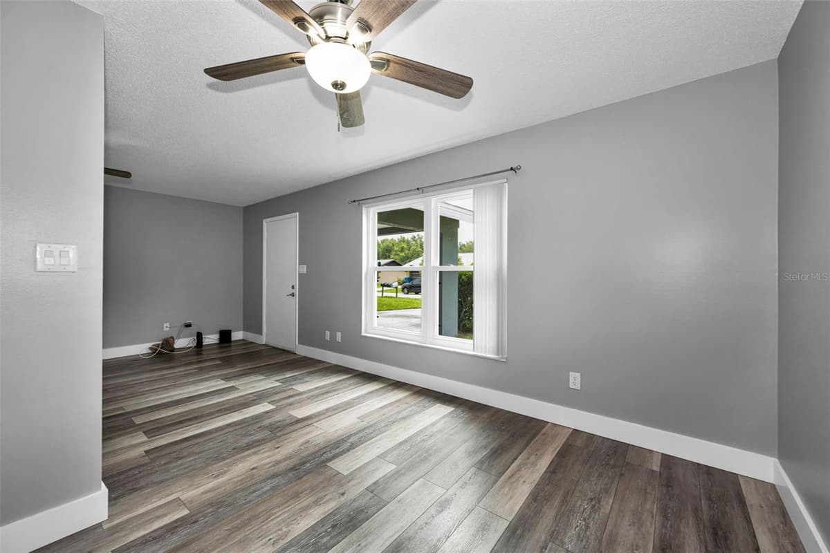 31199 LANCEWOOD DRIVE — photo 21 of 36