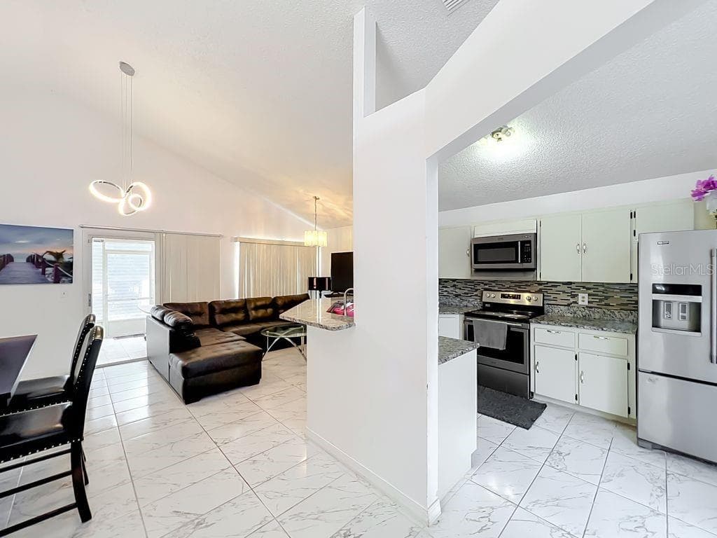 3549 SPRING LAND DRIVE — photo 2 of 47